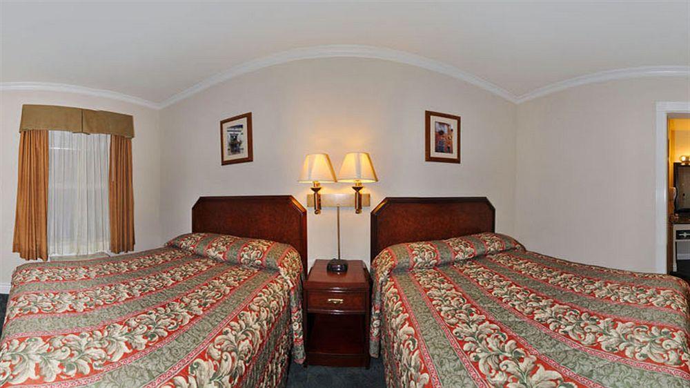 Rodeway Inn - Berkeley Extérieur photo